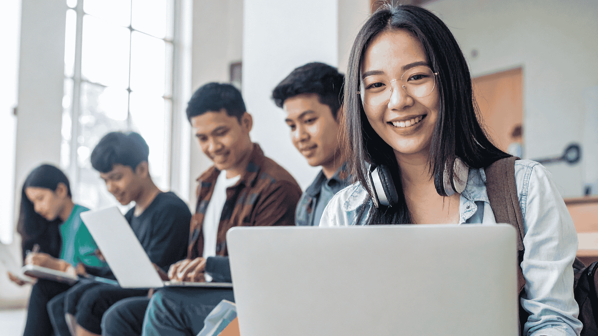 How Pluris Prepares Students for College Admissions